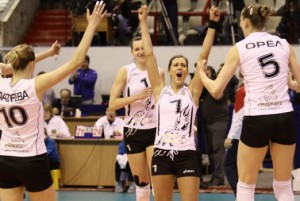 «Омские кошки» переломили ход игры и обстоятельства
