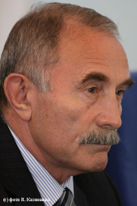 Асламбек Аслаханов