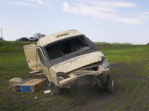 В Шербакульском районе инкассаторский автомобиль съехал в кювет
