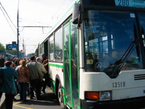 Новое расписание дачных автобусов в Омске станет метеозависимым