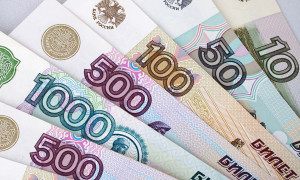 Средняя зарплата в Омской области достигла 23,8 тысяч рублей