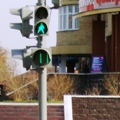 В целях повышения безопасности дорожного движения в Омске устанавливают светофорные объекты