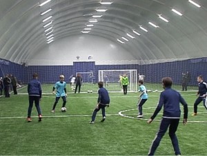 В Омске в рамках проекта «Футбольная Россия» открылся всесезонный футбольный комплекс