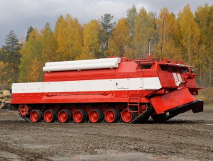 В Омской области начали серийное производство пожарных машин с использованием узлов танков Т-72 и Т-80