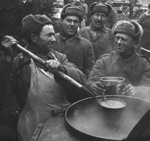 Рецепты с тушенкой из говядины – солдатский кулеш и не только