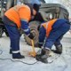 По обращениям омичей в городе выносятся незаконные парковочные барьеры