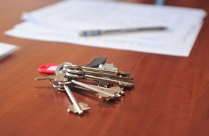 Заключены госконтракты на приобретение 147 жилых помещений для детей-сирот